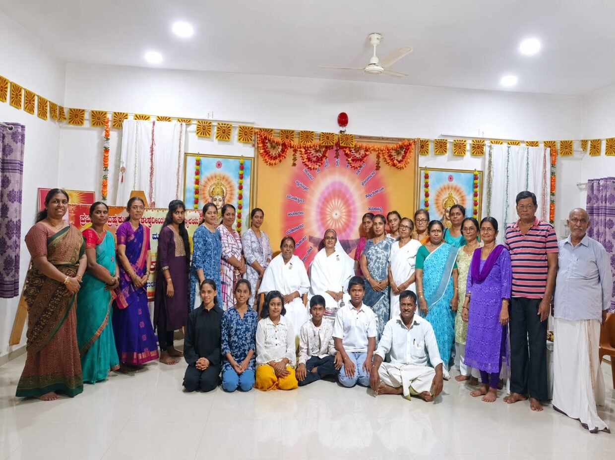 ಕಾರ್ಕಳ :ಪ್ರಜಾಪಿತ  ಬ್ರಹ್ಮಕುಮಾರಿ ಈಶ್ವರೀಯ ವಿಶ್ವ ವಿದ್ಯಾಲಯದಲ್ಲಿ ರಕ್ಷಾಬಂಧನ ಕಾರ್ಯಕ್ರಮ